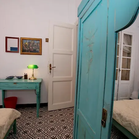 Apartment Vintage 1930's Flat In The Center Of