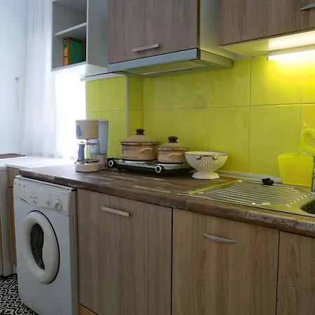 Apartment Vintage 1930's Flat In The Center Of *