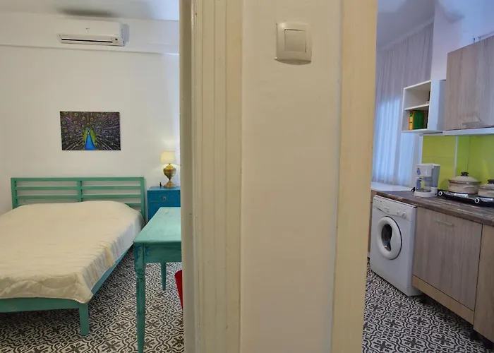 Appartement Vintage 1930's Flat In The Center Of