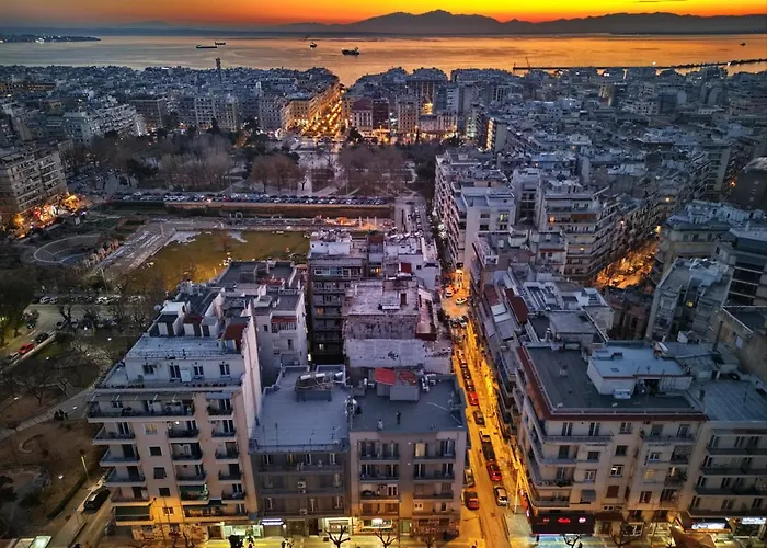 Vintage 1930's Flat In The Center Of Appartement Thessaloniki